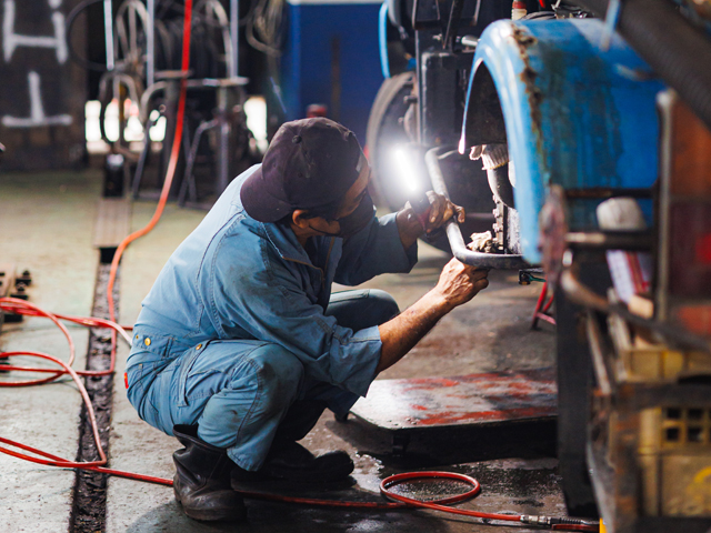 愛地モータース